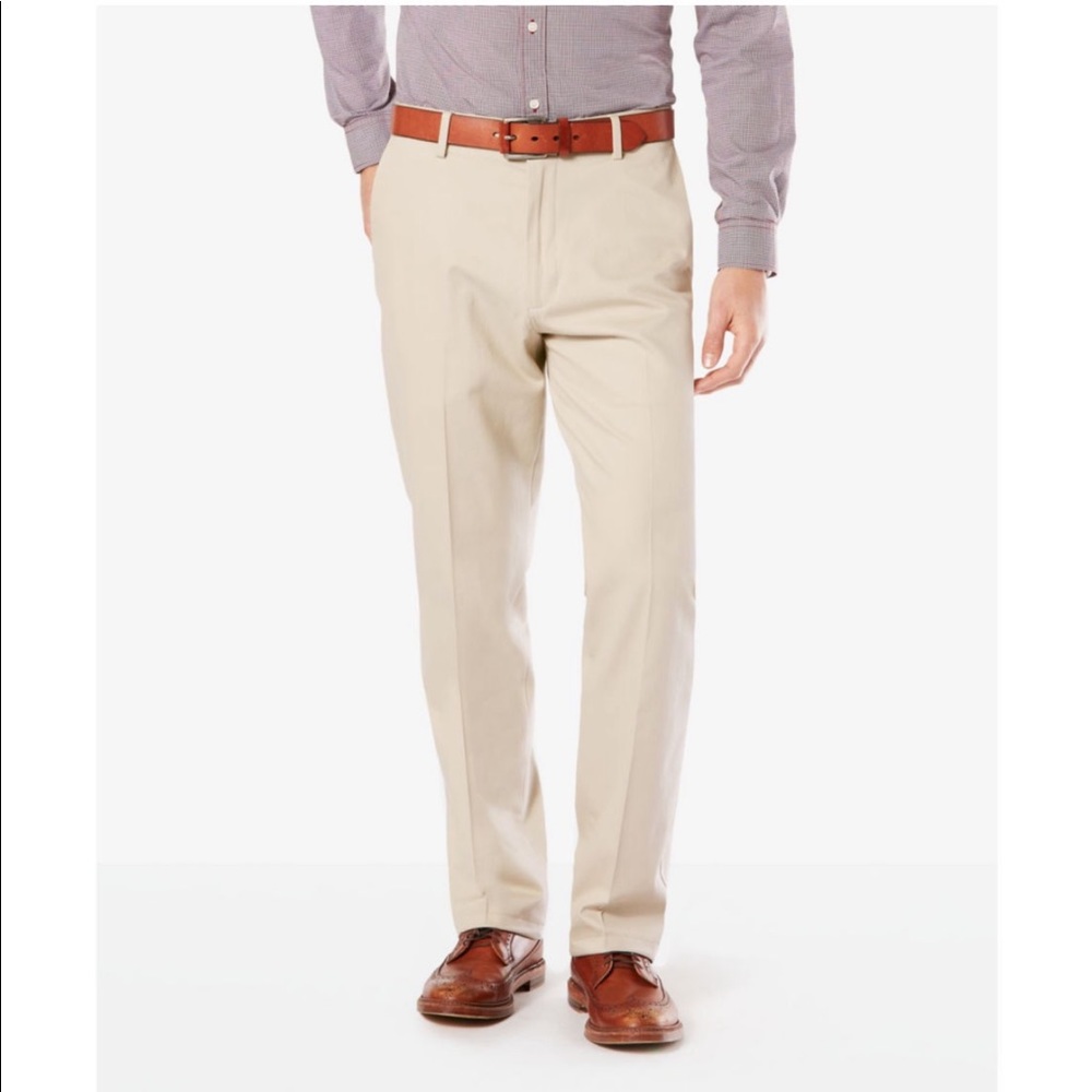New Men’s khaki dockers